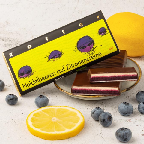 Zotter Handgeschöpfte Schokolade Heidelbeeren auf Zitronencreme, 70 g